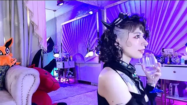 zephirahabney online show from 02-23-26, 04:15