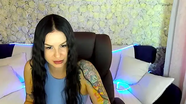 AmberDismond online show from 05-08-26, 05:46