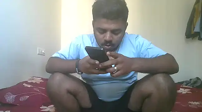 Snapshot of Marathi__mulga chatting on 12-14-24, 04:45 Marathi mulga online show from 12-14-24, 04:45