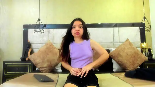 CharlotteMuller online show from 01-13-25, 08:37