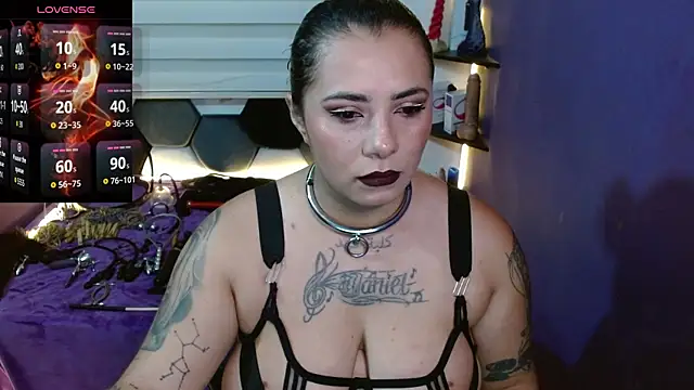 Snapshot of Alexa_Slavehot777 chatting on 10-15-25, 12:44 Alexa Slavehot777 online show from 10-15-25, 12:44