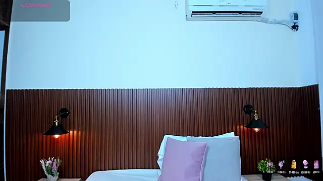 chanel brunette online show from 03-07-25, 05:38