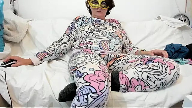 Snapshot of IsraeliMilf chatting on 01-03-25, 07:39 IsraeliMilf online show from 01-03-25, 07:39