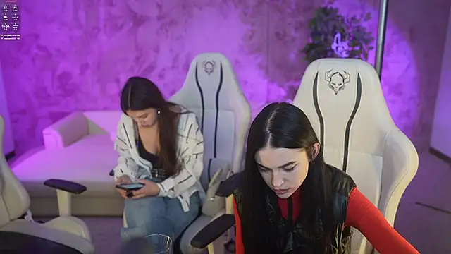 Tina Breeze online show from 03-15-25, 11:29