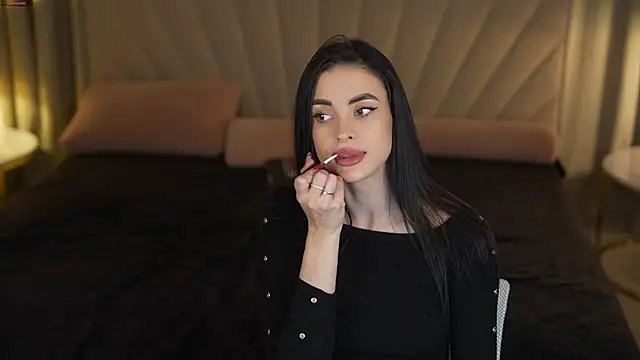 Tina Breeze online show from 12-05-25, 11:52