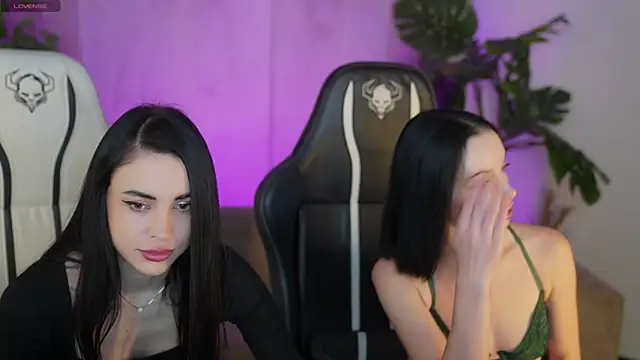 Tina Breeze online show from 12-15-25, 11:25