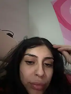 Snapshot of ThickerThanYoBitch chatting on 12-16-25, 05:07 ThickerThanYoBitch online show from 12-16-25, 05:07