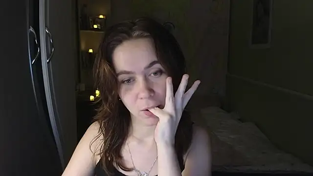 Riley Roo online show from 12-03-25, 05:11