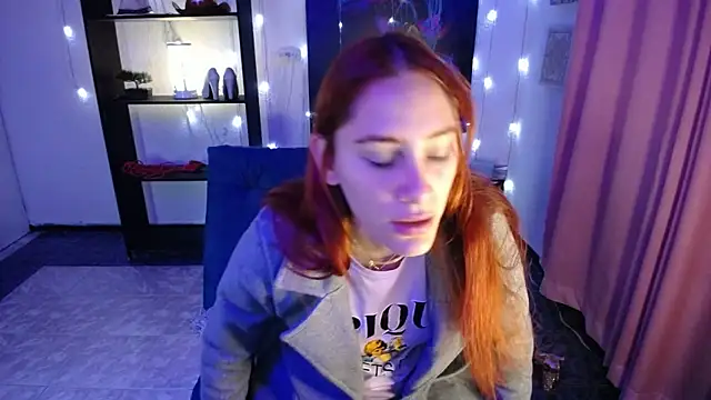 IsaBaileys  online show from 01-21-25, 02:37