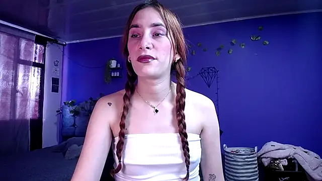 IsaBaileys  online show from 09-26-25, 10:14