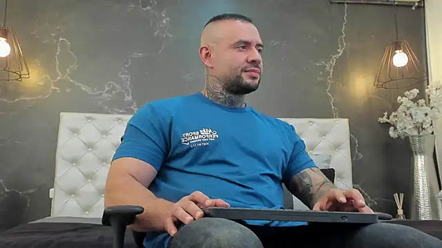 BruceDallas online show from 01-22-25, 02:59