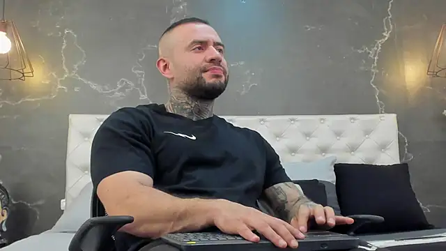 BruceDallas online show from 02-23-25, 10:31