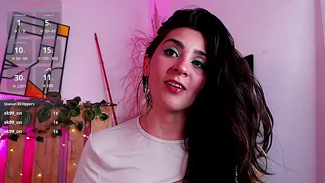 Snapshot of emily_amaya chatting on 12-07-24, 07:38 emily amaya online show from 12-07-24, 07:38