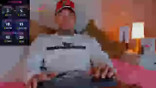 Snapshot of Stiven_collins chatting on 02-06-26, 01:47 Stiven collins online show from 02-06-26, 01:47