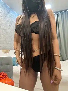 Snapshot of Monalisadon018 chatting on 12-15-24, 04:26 Monalisadon018 online show from 12-15-24, 04:26