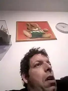 Knuffelstaaf123 online show from 12-04-24, 09:02