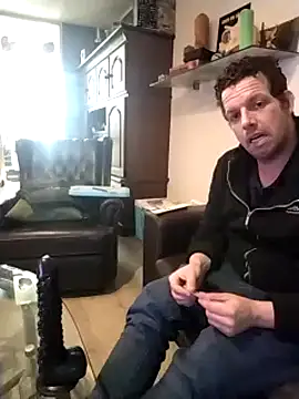 Knuffelstaaf123 online show from 03-03-25, 10:06