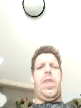 Knuffelstaaf123 online show from 03-18-25, 08:14