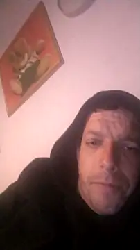 Snapshot of Knuffelstaaf123 chatting on 02-04-26, 03:34 Knuffelstaaf123 online show from 02-04-26, 03:34