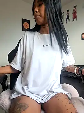 Honey-420- online show from 11-01-25, 11:45