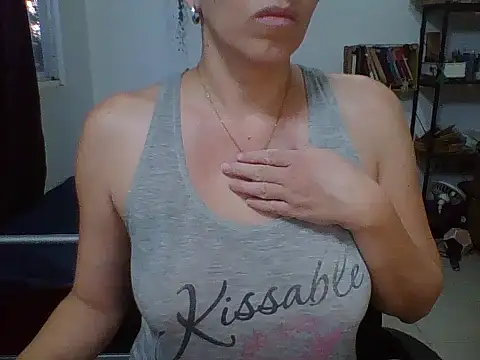 charlott ponce online show from 06-23-26, 01:14