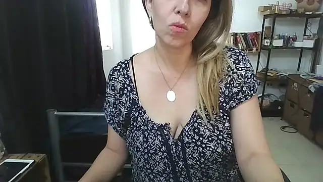 charlott ponce online show from 07-13-26, 06:22