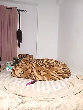 Bella045 online show from 02-12-25, 10:26