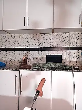 Bella045 online show from 09-27-25, 02:55