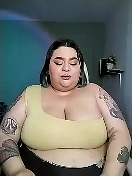 Snapshot of tiffany_laurens chatting on 01-11-25, 09:47 tiffany laurens online show from 01-11-25, 09:47