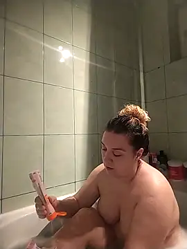 MikySWeet7 online show from 10-20-25, 10:10