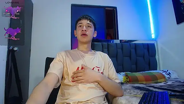 Mr daren  online show from 02-07-25, 07:17