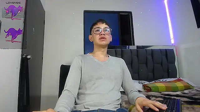 Mr daren  online show from 02-10-25, 05:41