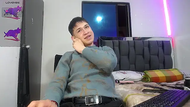 Mr daren  online show from 02-15-25, 08:22