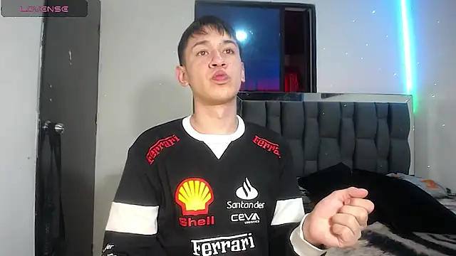 Mr daren  online show from 03-13-25, 06:34