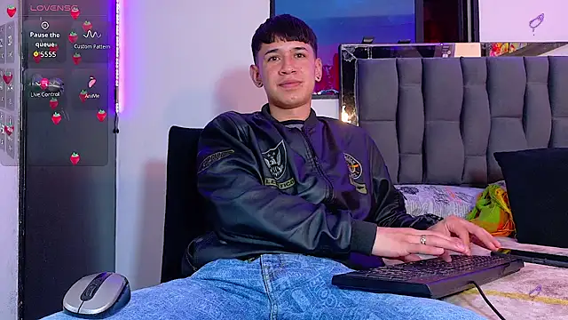 Mr daren  online show from 09-09-25, 04:39