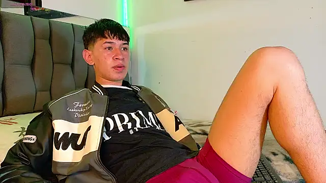 Mr daren  online show from 09-24-25, 05:16