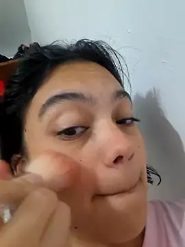 Snapshot of littlemelii chatting on 01-16-26, 01:53 littlemelii online show from 01-16-26, 01:53