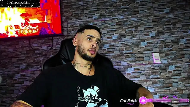 Snapshot of Seth_Owner chatting on 12-14-24, 11:23 Seth Owner online show from 12-14-24, 11:23