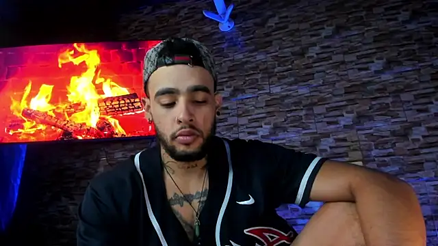 Snapshot of Seth_Owner chatting on 02-07-25, 02:04 Seth Owner online show from 02-07-25, 02:04