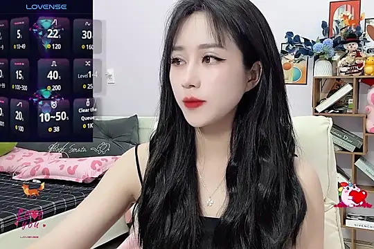 Snapshot of _LLisa_ chatting on 12-21-24, 06:34 LLisa online show from 12-21-24, 06:34