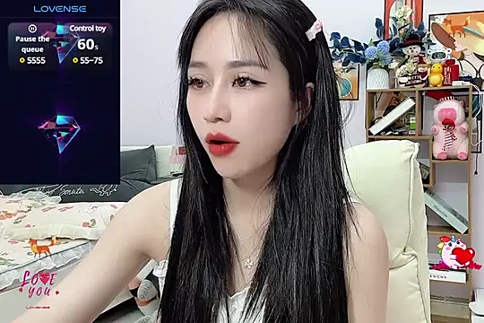 Snapshot of _LLisa_ chatting on 12-23-24, 06:05 LLisa online show from 12-23-24, 06:05