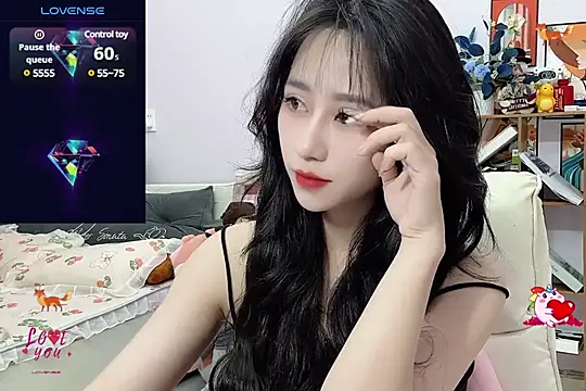 Snapshot of _LLisa_ chatting on 01-04-25, 06:19 LLisa online show from 01-04-25, 06:19