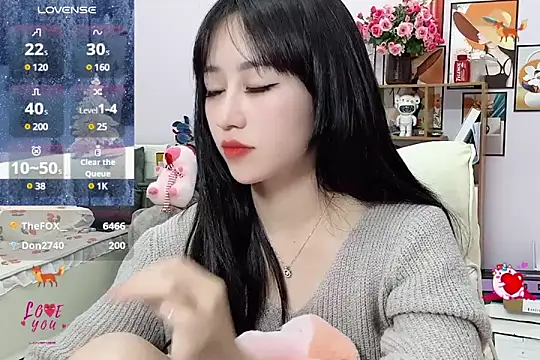 Snapshot of _LLisa_ chatting on 02-09-25, 11:46 LLisa online show from 02-09-25, 11:46