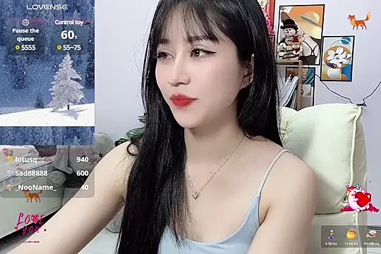 Snapshot of _LLisa_ chatting on 02-18-25, 08:58 LLisa online show from 02-18-25, 08:58