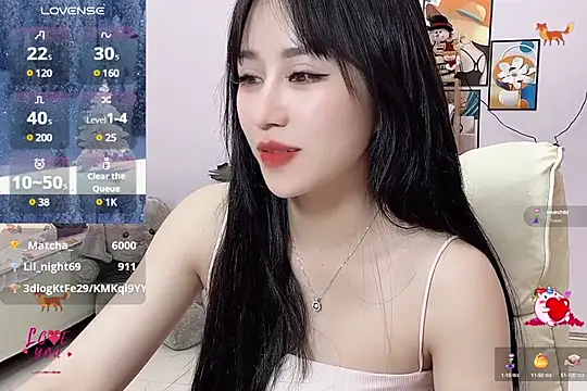 Snapshot of _LLisa_ chatting on 02-20-25, 11:21 LLisa online show from 02-20-25, 11:21