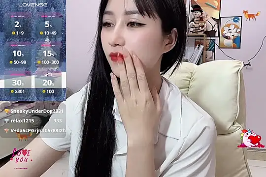 Snapshot of _LLisa_ chatting on 02-21-25, 10:26 LLisa online show from 02-21-25, 10:26