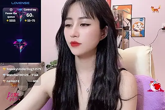 Snapshot of _LLisa_ chatting on 03-02-25, 01:15 LLisa online show from 03-02-25, 01:15