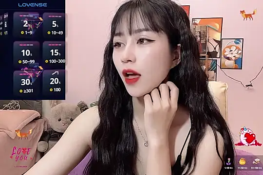 Snapshot of _LLisa_ chatting on 03-11-25, 06:52 LLisa online show from 03-11-25, 06:52