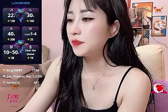 Snapshot of _LLisa_ chatting on 03-13-25, 10:43 LLisa online show from 03-13-25, 10:43