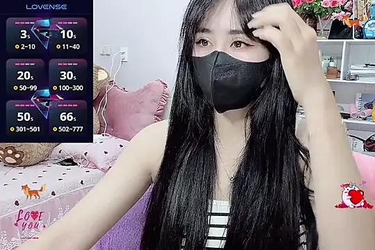 Snapshot of _LLisa_ chatting on 01-08-26, 02:25 LLisa online show from 01-08-26, 02:25